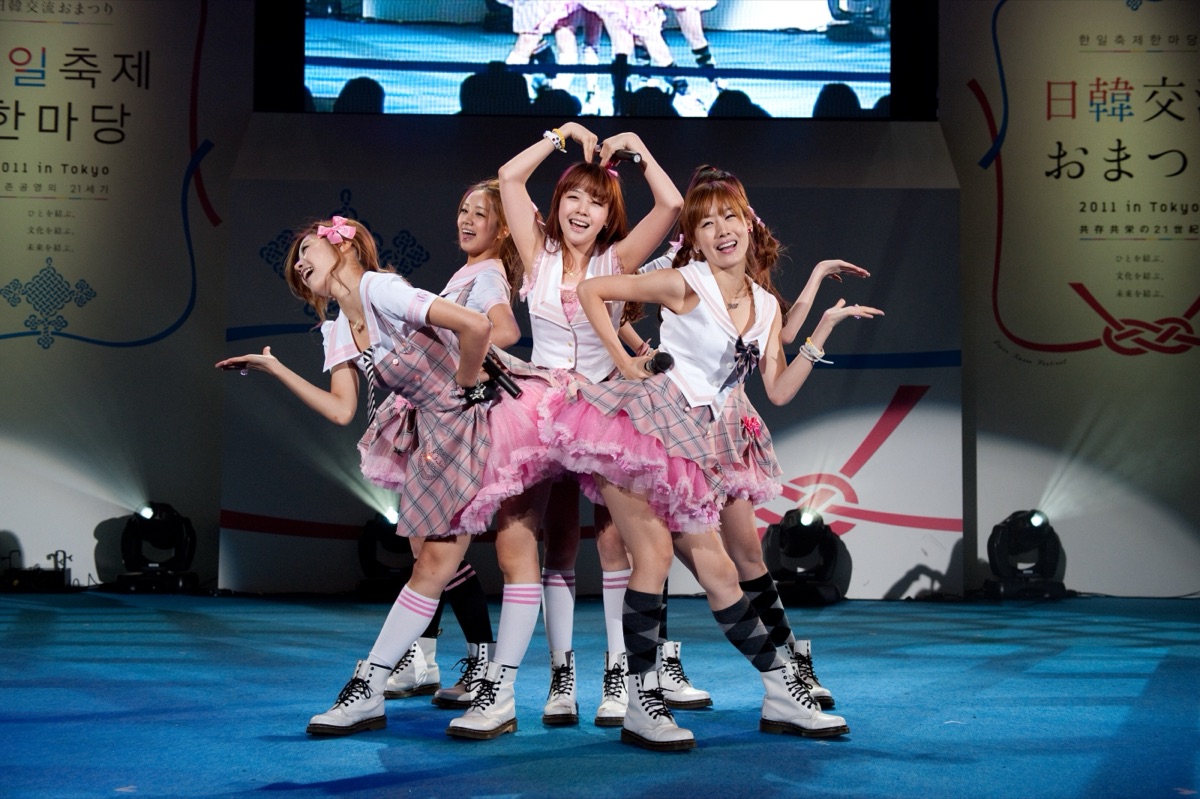 Membro da equipe do show de estrela K-POP