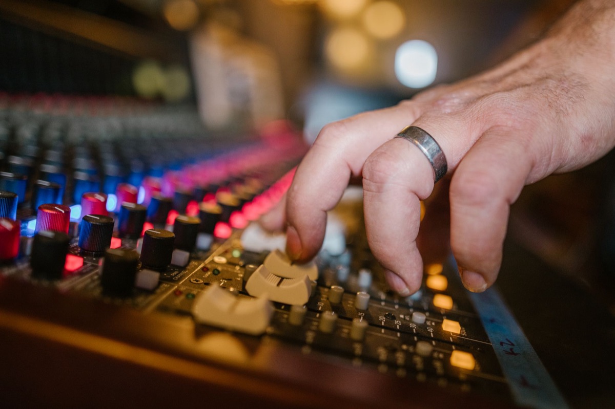 Table de mixage vintage pour la composition sonore
