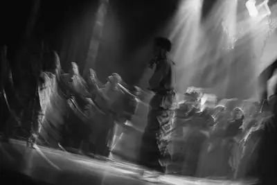 Music tips for discovering new artists in the digital age